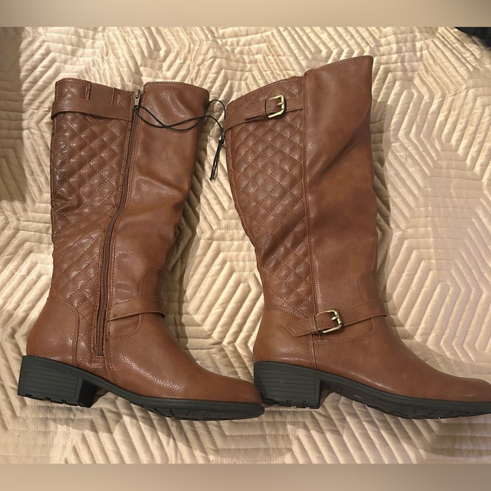 St John’s Bay Cognac Knee High Boots 9.5 New